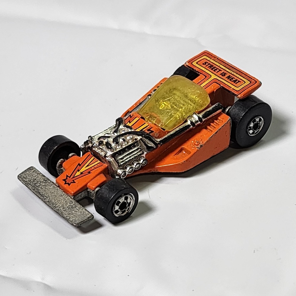 Vintage 1981 Hot Wheels LAND LORD Orange Street is Neat HONG KONG Toy Car